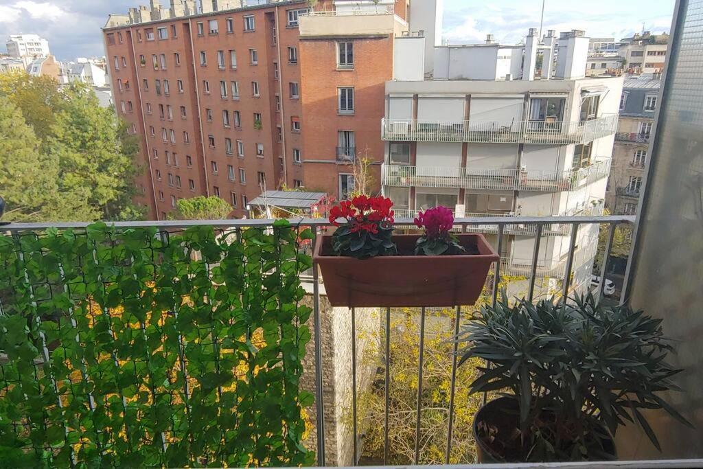 Studio With Balcony Paris Eksteriør bilde