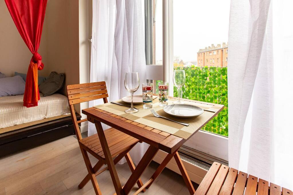 Studio With Balcony Paris Eksteriør bilde